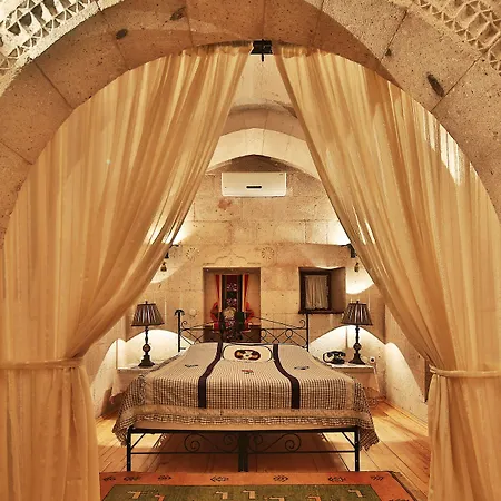 Cappadocia Cave Adult Only Гореме