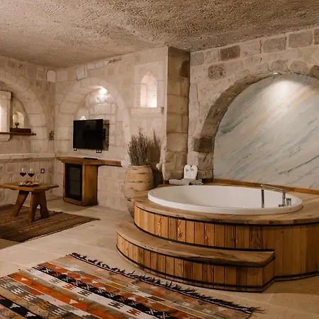 Cappadocia Cave Adult Only Гореме